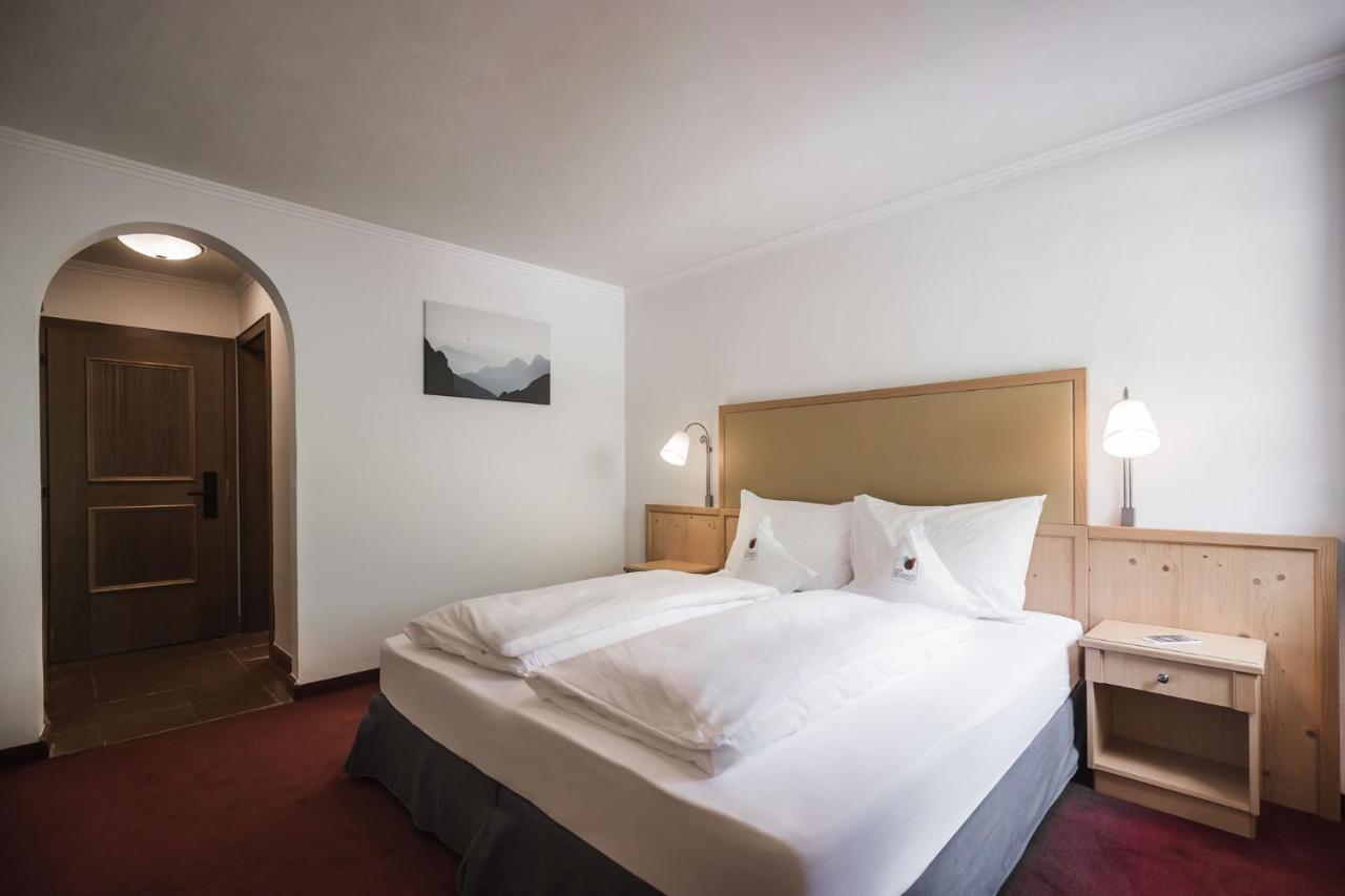 Standard Double Room,1557292288:JPEG